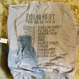 Taylor Swift Navy crewneck Eras Tour New Jersey Show